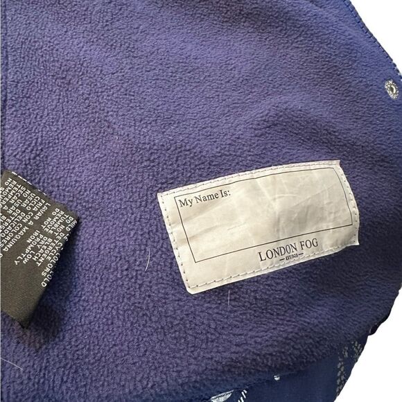 London Fog Girl’s Cinch Waist Coat (5) - Picture 5 of 9